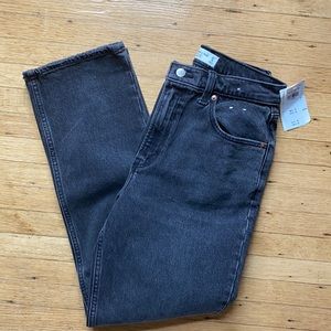 Women’s Abercrombie & Fitch 90’s straight leg size 27s